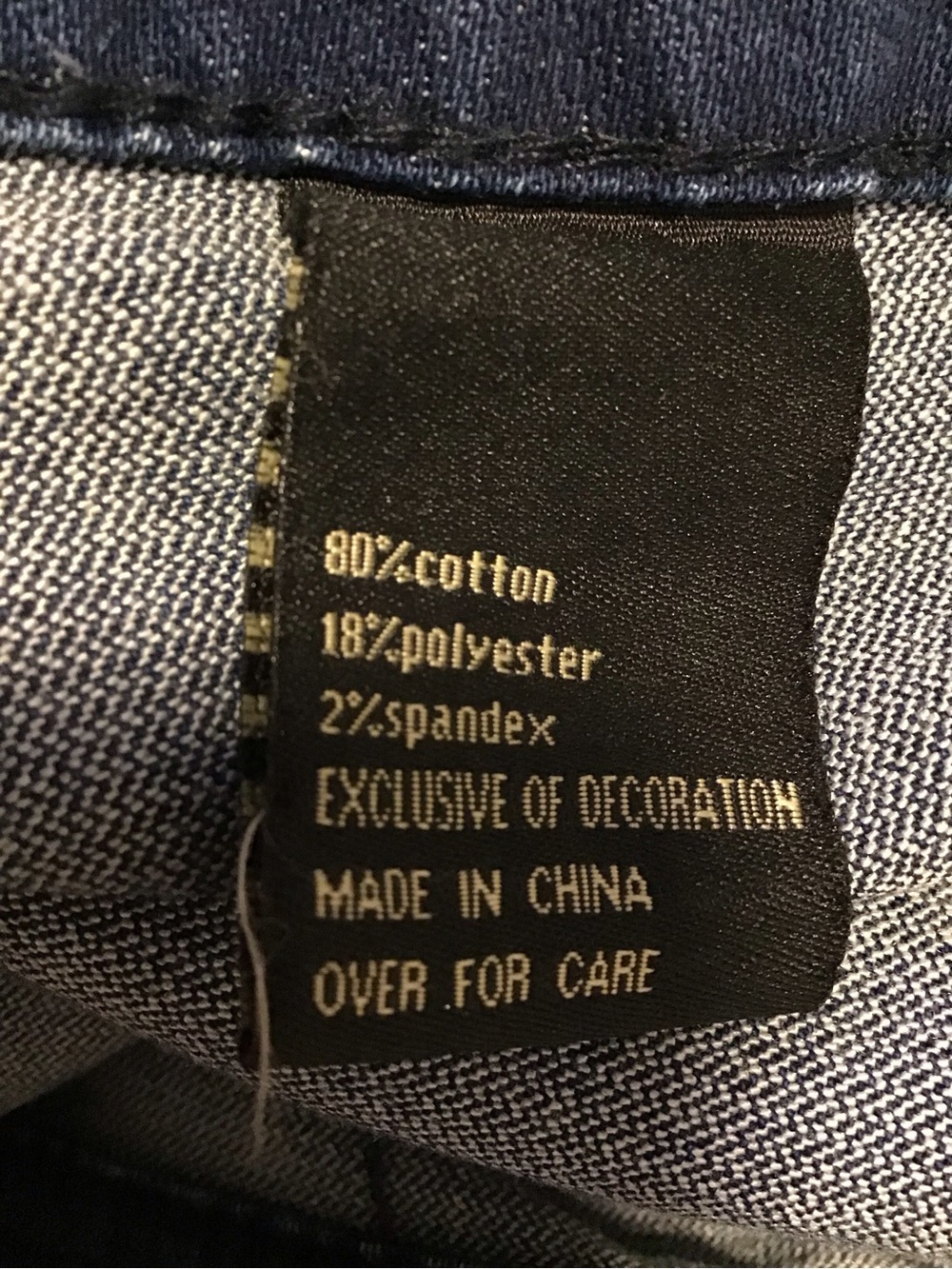 NWT! Suzanne Betro Dark Blue Denim Jeans with Gold Button - Picture 7 of 8